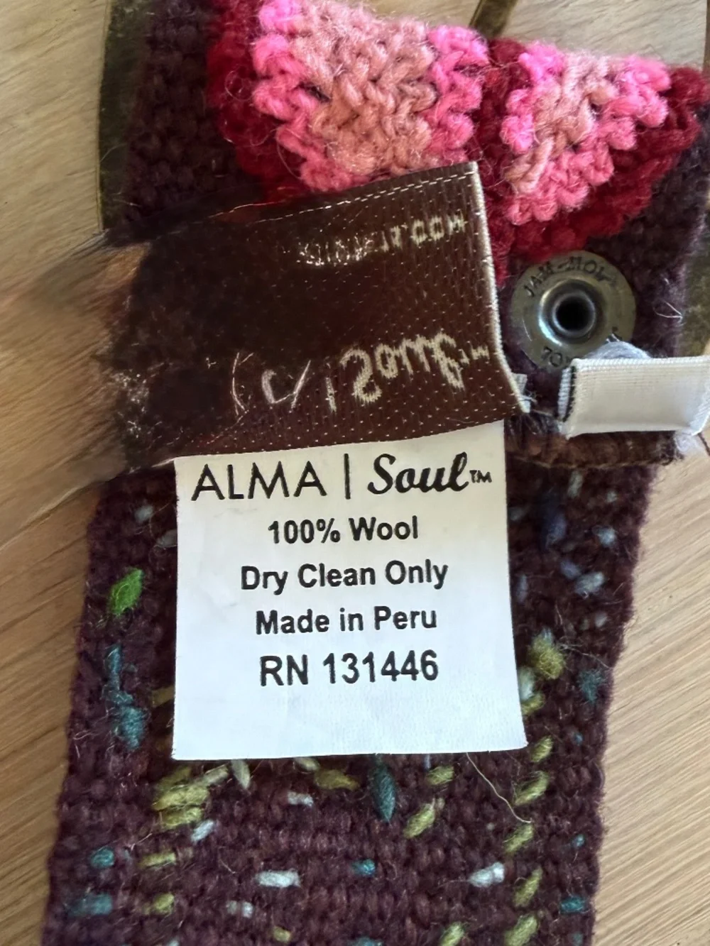 Alma Soul Peru 100% Wool Embroidered Floral Belt
